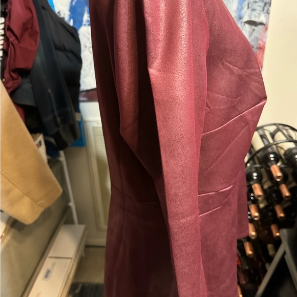 Classic 3/4-Sleeve Crew-Neck Scuba Peplum Top - Picture 5 of 5